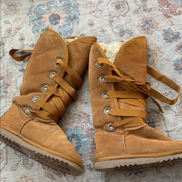 Tall Ugg Nomad ribbon lace up boots sherpa lined suede leather flats - Picture 12 of 16